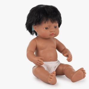 BAMBOLA 38CM – Impianto cocleare (maschio origini latine)