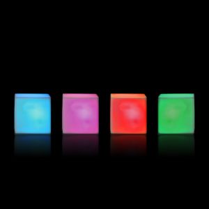 CUBO LUMINOSO CAMBIA COLORE